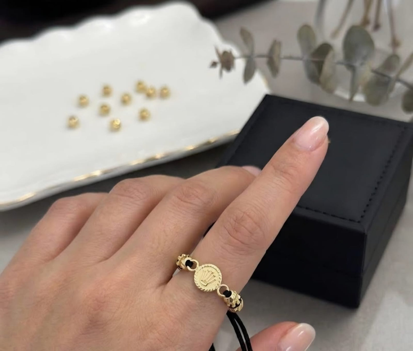 Anillo Tejido Sello Corona