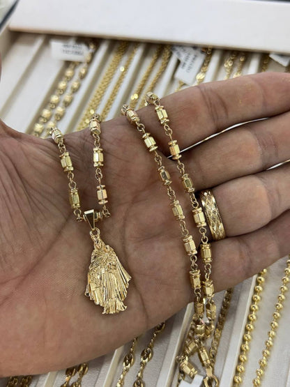 Cadena Rustica Con Dije De La Virgen Del Carmen En Oro Laminado 18K