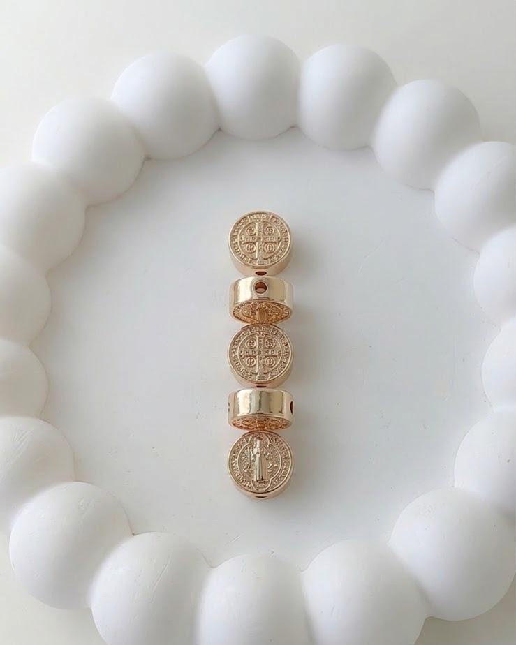 Herraje Mini San Benito En Oro Laminado 18K