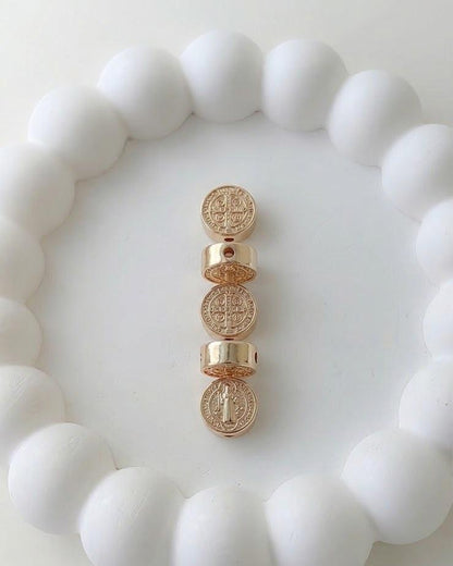 Herraje Mini San Benito En Oro Laminado 18K