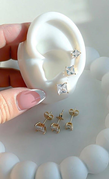 Topos Circón En Oro Laminado 18K