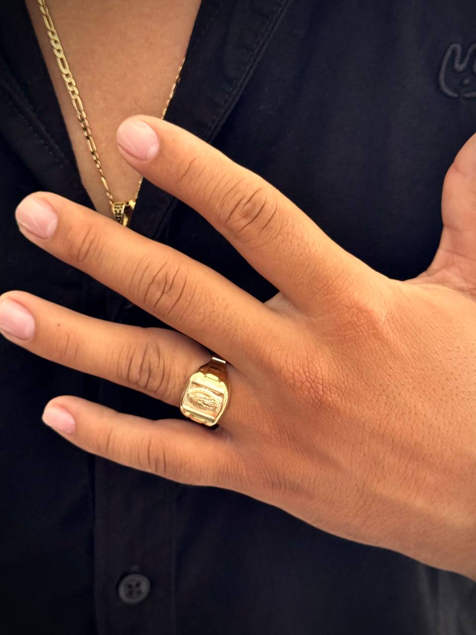 ANILLO SELLO VIRGEN GUADALUPE EN ORO LAMINADO 18K